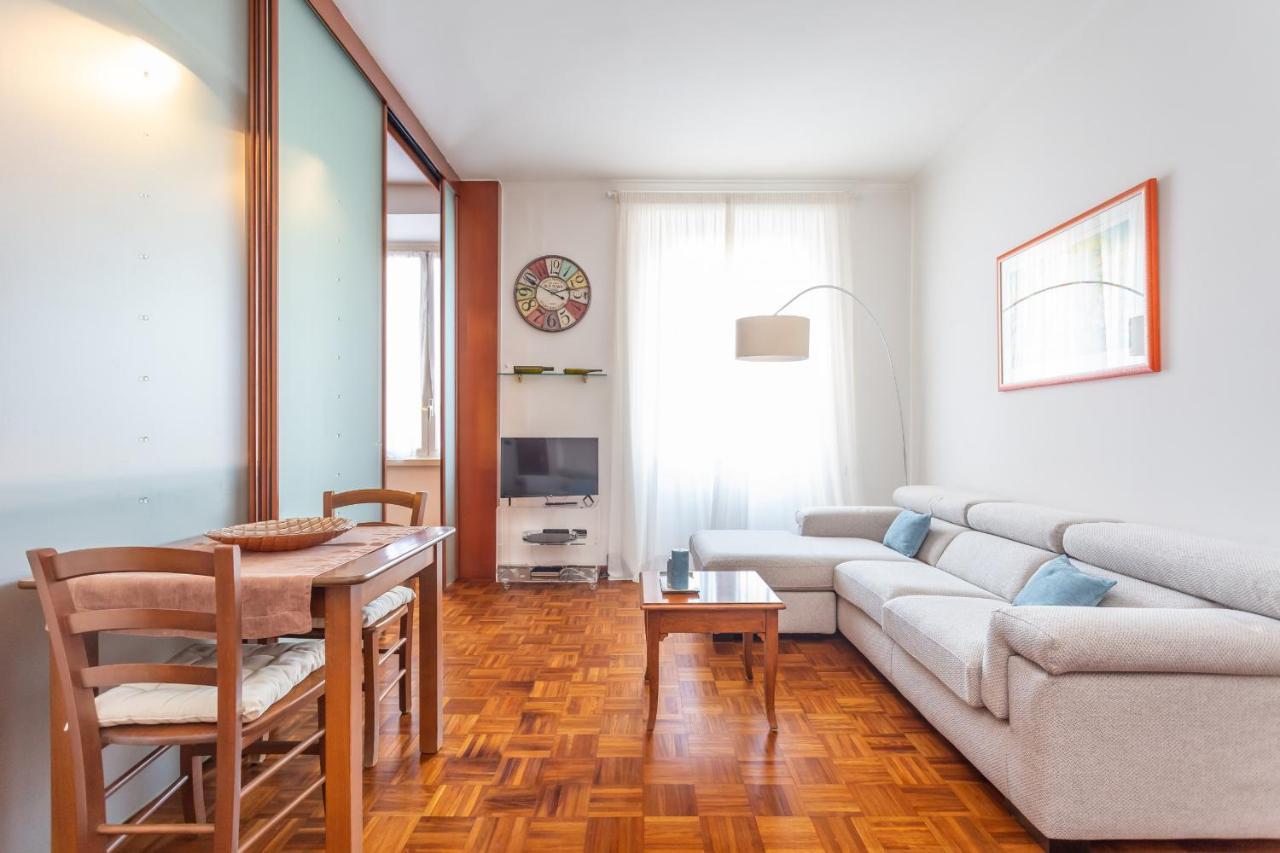 Modern 2bdr Vibrant Prati Neighborhood * Roma